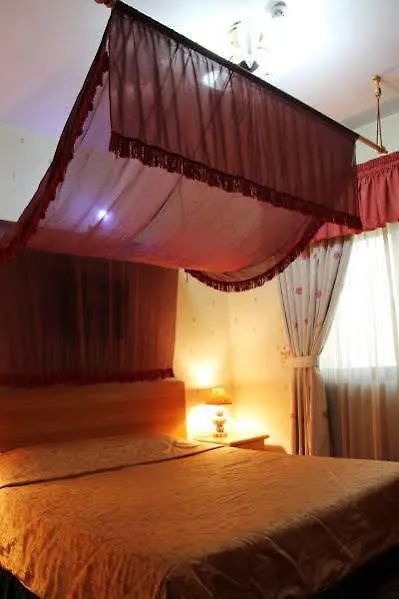 דובאי Royal Garden Hotel 2*,  איחוד האמירויות הערביות